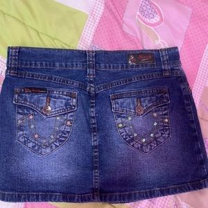 Denim skirt